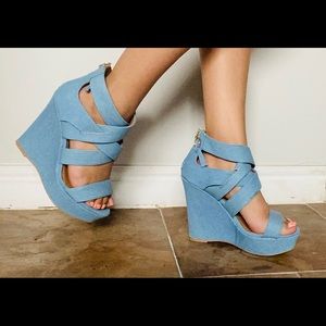 Blue wedges